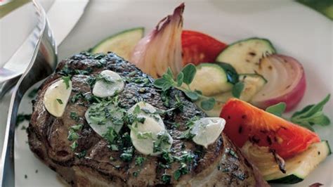 steak-de-burgo-recipe-bon-apptit image