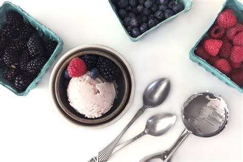 jenis-roasted-strawberry-buttermilk-ice-cream image