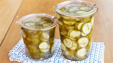 how-to-make-pickles-in-the-refrigerator-pillsburycom image