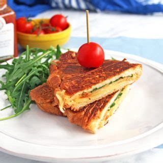 croissant-sandwich-with-gruyre-and-apricot-jam image
