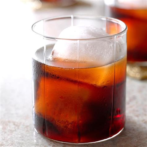 black-russian-recipe-how-to-make-it image