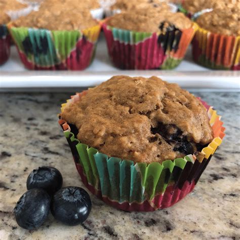 applesauce-oatmeal-muffins-with-blueberries-unl-food image