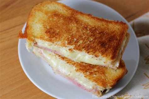 grilled-ham-and-cheese-sandwich image