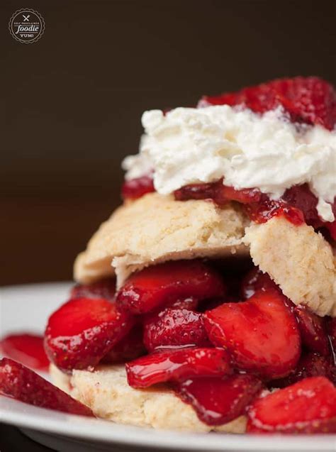 the-best-classic-strawberry-shortcake-recipe-self image