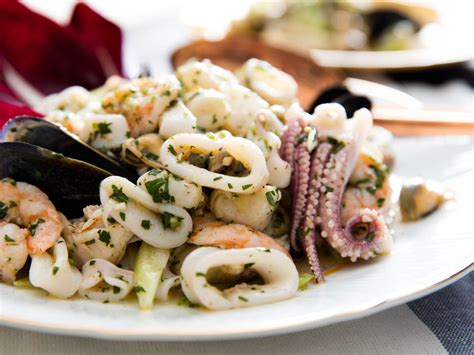 italian-seafood-salad-insalata-di-mare-recipe-serious-eats image