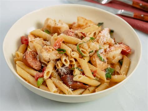 pasta-jambalaya-recipe-elizabeth-heiskell-food-network image