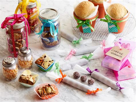 5-edible-gifts-kids-can-make-fn-dish-food-network image