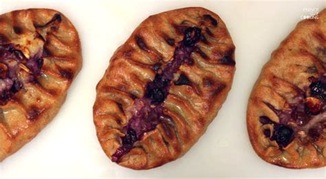 karelian-pasties-recipe-classic-and-twisted-version-of image