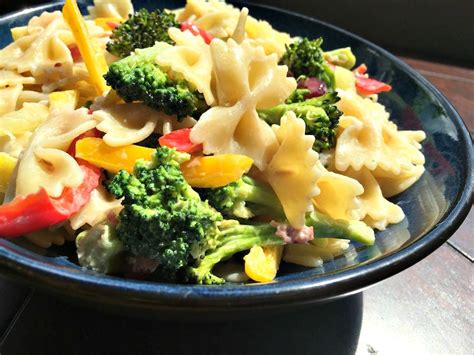 broccoli-bow-tie-pasta-salad image