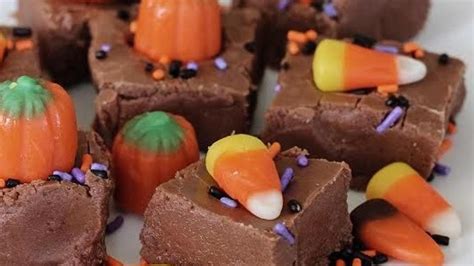 recipe-for-halloween-fudge-almanaccom image