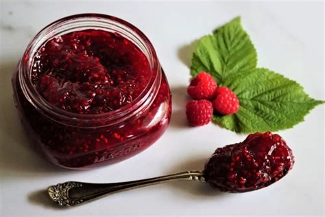 classic-raspberry-jam-without-added-pectin image