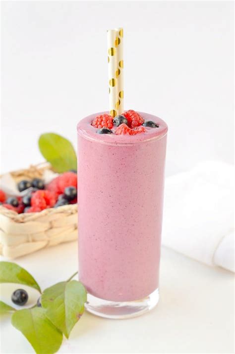 frozen-berry-smoothie-without-yogurt-or image