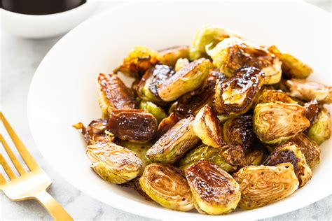 easy-oven-roasted-brussels-sprouts-with-balsamic image