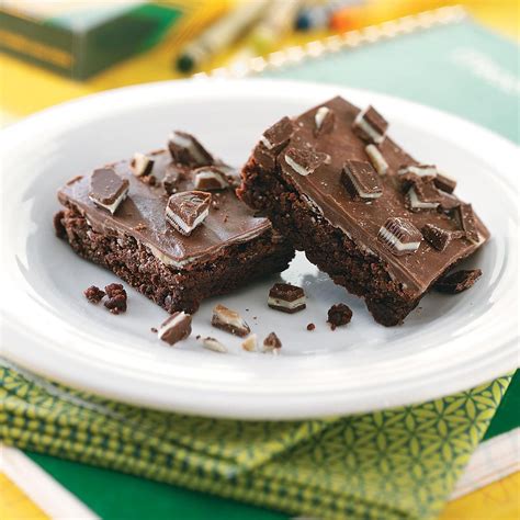 mint-brownies-recipe-how-to-make-it image
