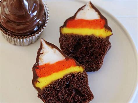 candy-corn-hi-hat-cupcakes-recipe-amanda-rettke image