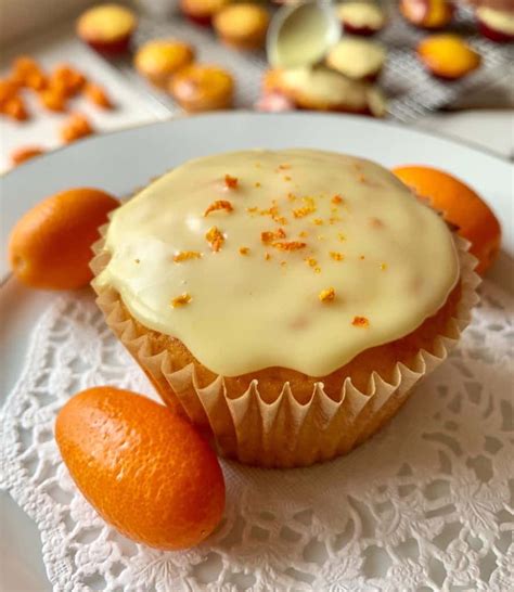 kumquat-cupcakes-with-orange-glaze-or-icing image