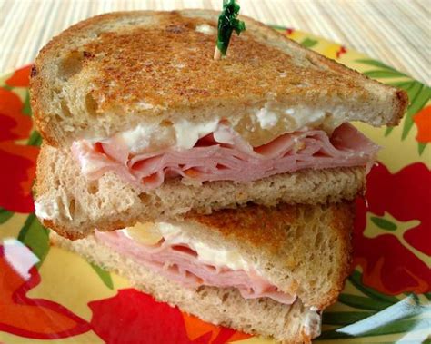 island-inspired-grilled-ham-sandwich-foodcom image