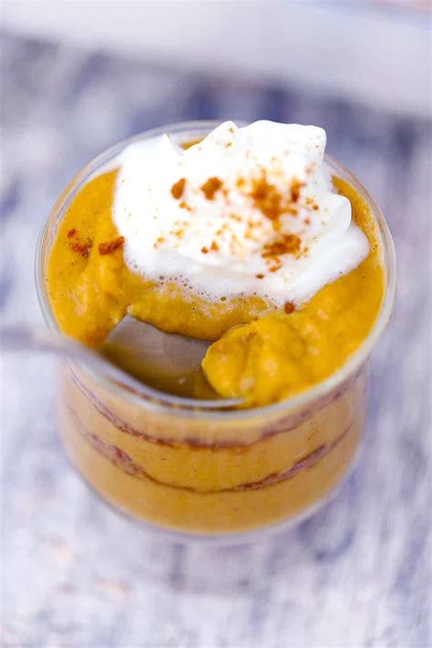 pumpkin-pudding-from-scratch-bowl-of image