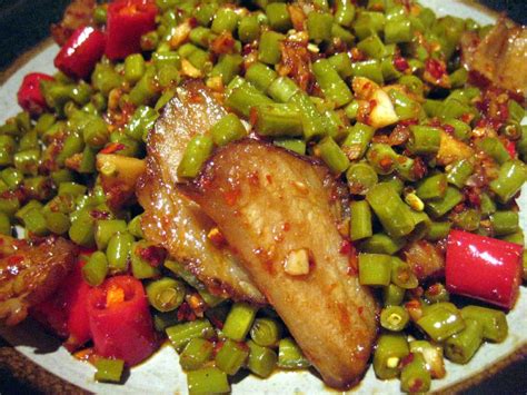 hunan-cuisine-wikipedia image