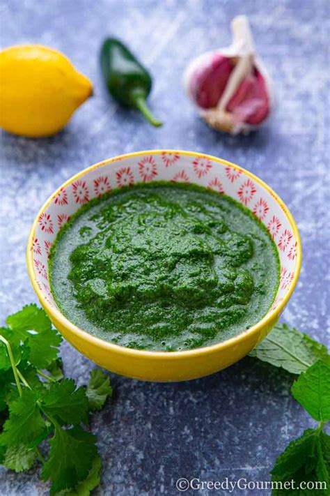 green-chutney-a-versatile-indian-condiment image