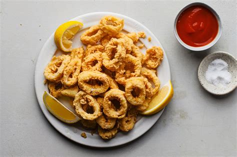 italian-fried-calamari-calamari-fritti image