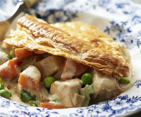 country-chicken-and-vegetable-pie-australian image