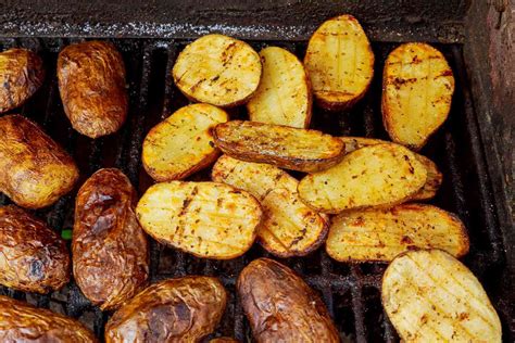 how-to-make-grilled-potatoes-perfectly image