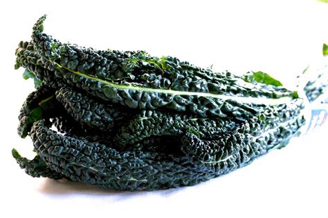 kale-with-seaweed-sesame-and-ginger image