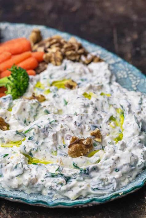 greek-yogurt-dip-with-spinach-and-walnuts-the image