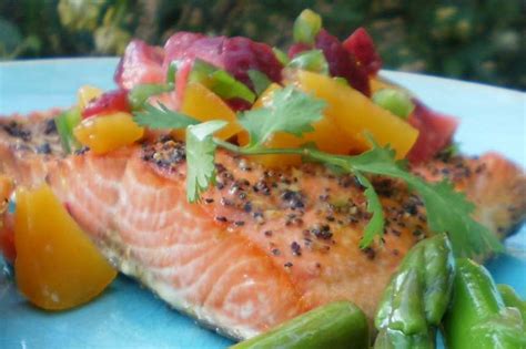 salmon-or-halibut-with-fruit-salsa-recipe-foodcom image