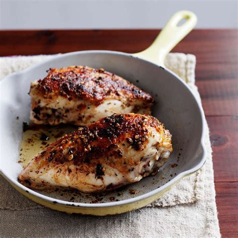 grilled-chicken-breasts-with-lemon-and-thyme-food image