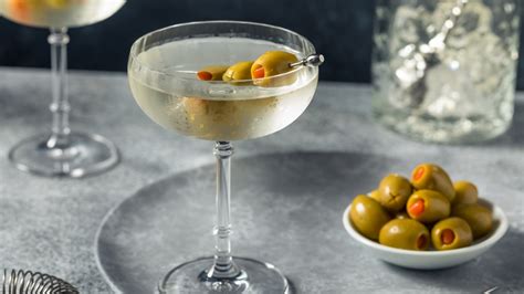 15-appetizers-that-pair-nicely-with-martinis-tasting-table image