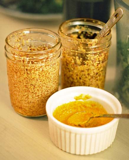 homemade-spicy-mustard-detoxinista image