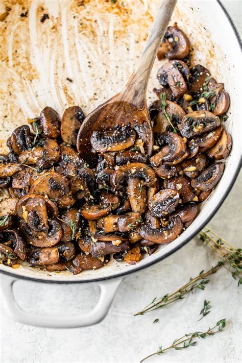 sauted-mushrooms-with-garlic-and-herbs-wellplatedcom image