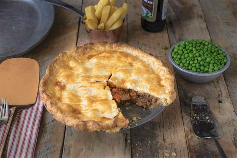 british-steak-and-ale-pie-culinary-ginger image
