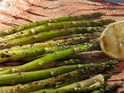 grilled-asparagus-with-lemon-and-olive-oil-food-network image