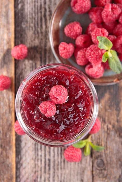 low-sugar-raspberry-jam-recipe-for-canning image