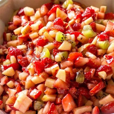 fruit-salsa-with-baked-cinnamon-chips-the image