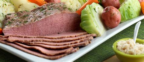 traditional-irish-corned-beef-and-cabbage image
