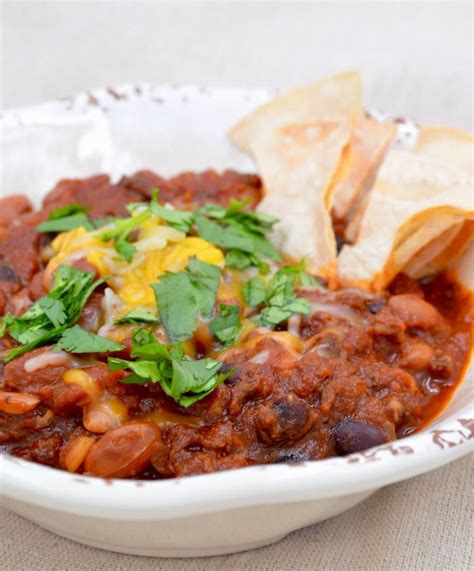 spicy-chorizo-and-bean-chili-hot-rods image