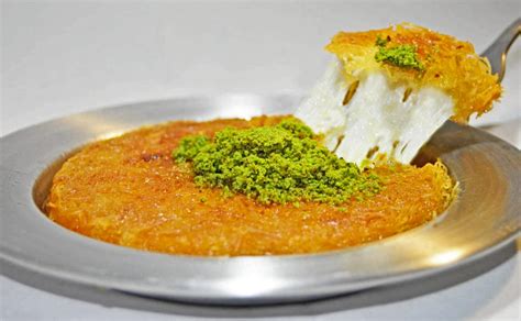 knafeh-best-turkish-kunefe-recipe-updated image
