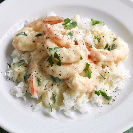 creamy-garlic-prawns-aussie-seafood-house image