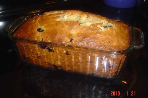 healthy-blueberry-banana-bread-recipe-foodcom image