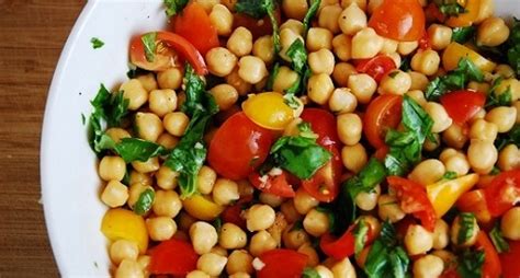 chickpea-and-tomato-salad-israel-forever-foundation image