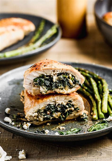 spinach-stuffed-chicken-breast-well-plated-by-erin image