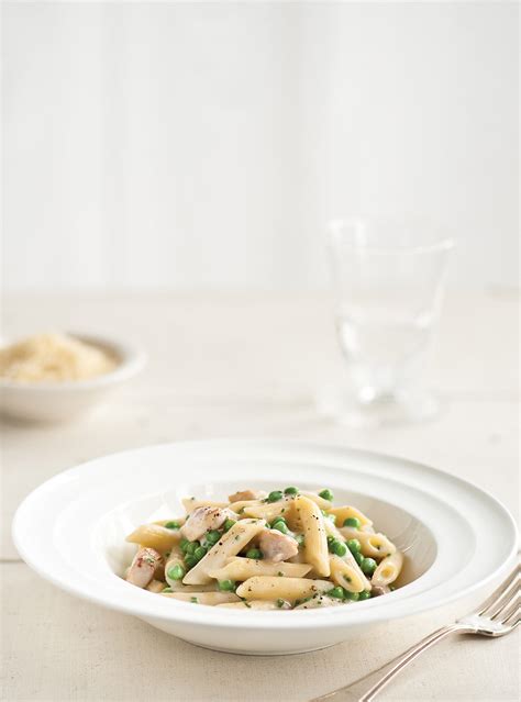penne-with-chicken-and-gruyre-cheese-sauce image