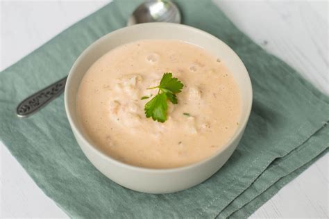 crab-and-shrimp-seafood-bisque image