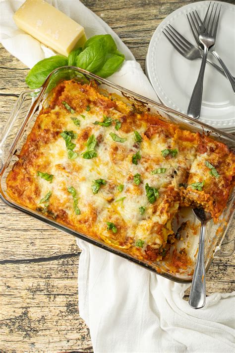 easy-and-quick-ravioli-lasagna-feeding-your-fam image