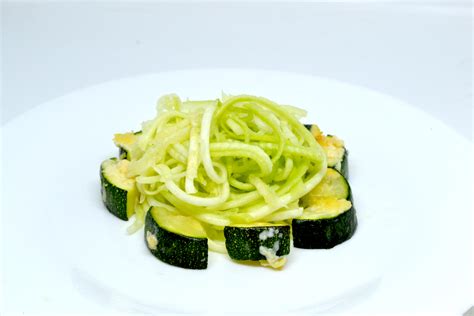 6-simple-ways-to-eat-zucchini-wikihow image