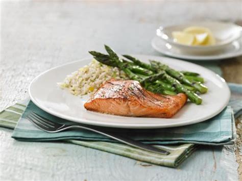 honey-grilled-salmon-and-asparagus-canadas-food-guide image